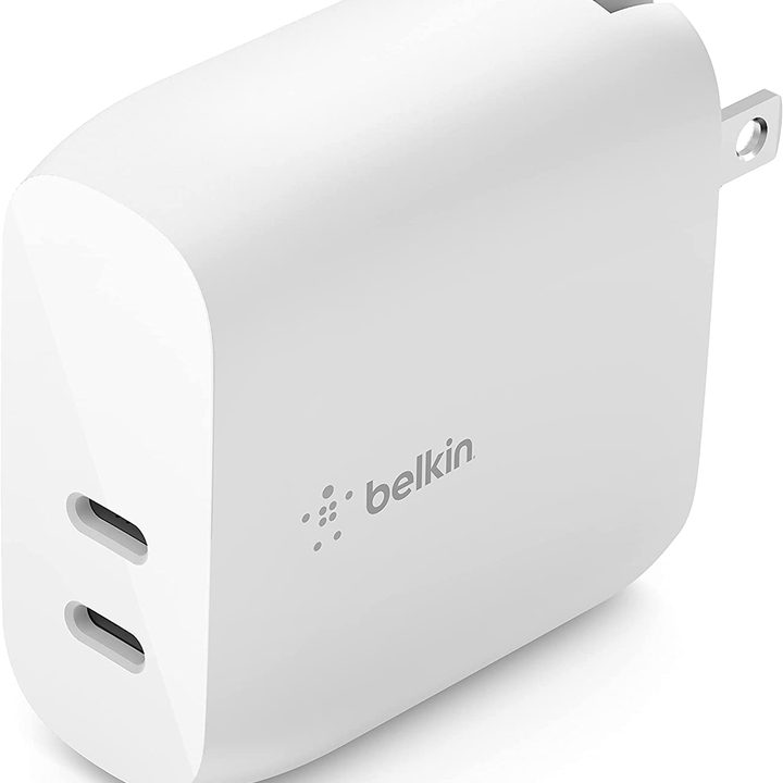 Cargador con puertos USB-C