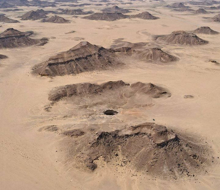 La imagen muestra al llamado Pozo del Infierno de Yemen.