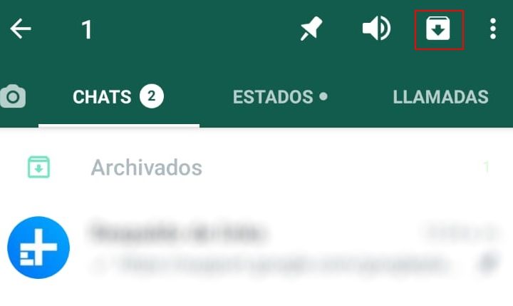 Así verás el ícono para archivar un chat de WhatsApp.
