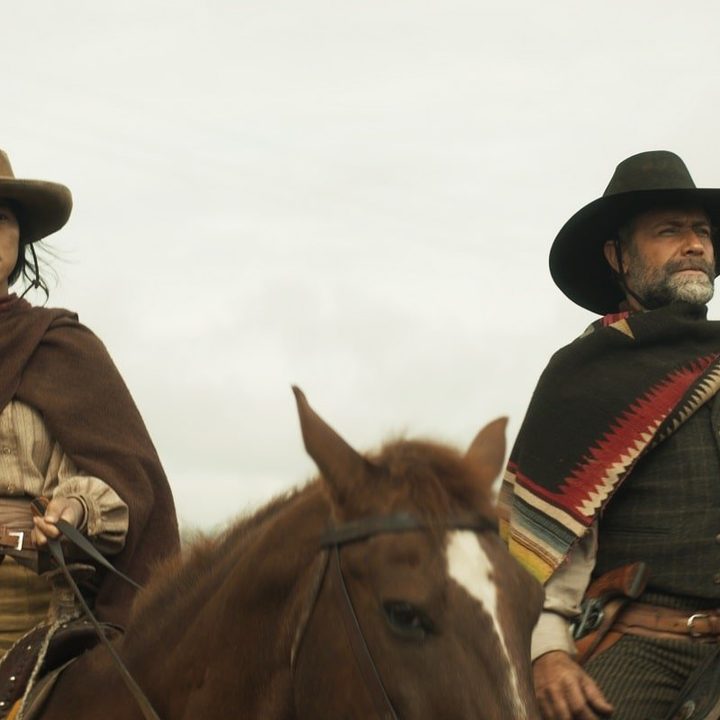 La imagen muestra una escena de la serie La Cabeza de Joaquín Murrieta.