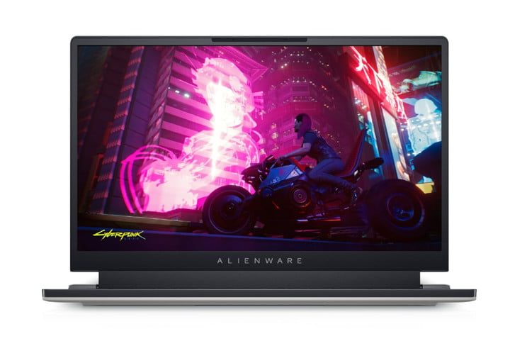 Vista frontal de Alienware X15 que muestra la pantalla y el perfil de la plataforma del teclado.