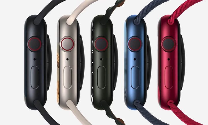 Apple Watch Series 7 desde el lateral.