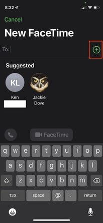 Pantalla de Face Time en un iPhone para hacer una llamada grupal 2