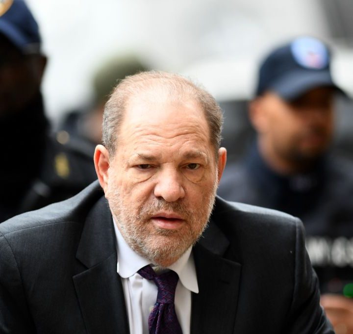 La imagen muestra al exproductor de Hollywood Harvey Weinstein.