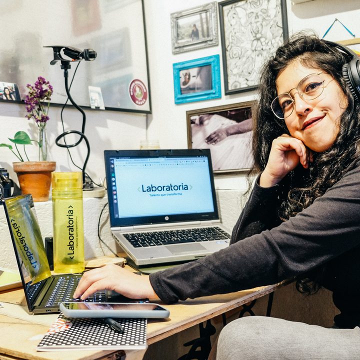 Hameyalli Elizalde, una desarrolladora de software mexicana egresada de Laboratoria