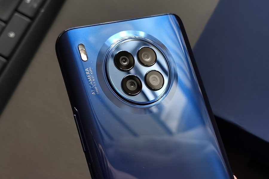 Huawei nova 8i