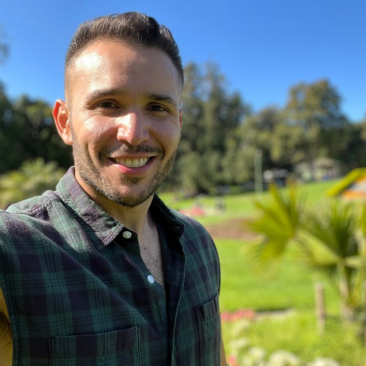 iphone 13 pro max vs galaxy s21 ultra selfie 2