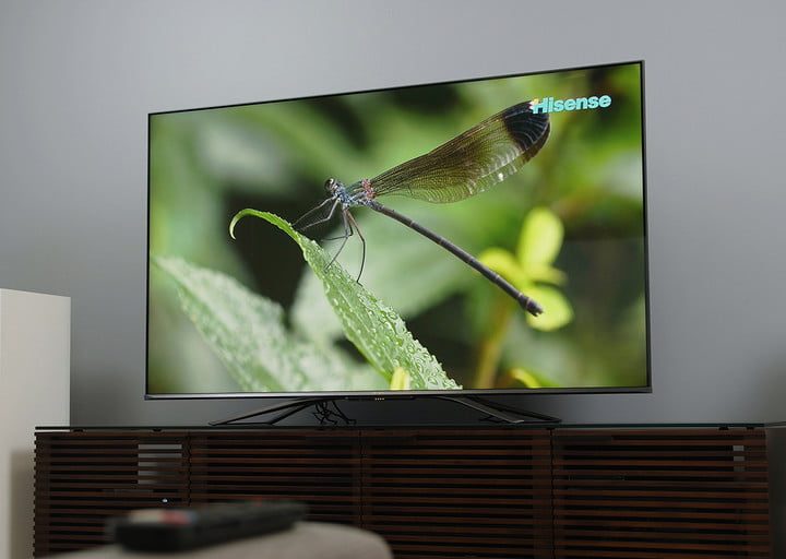 Televisor Hisense H9G Quantum HDR sobre una mesa.