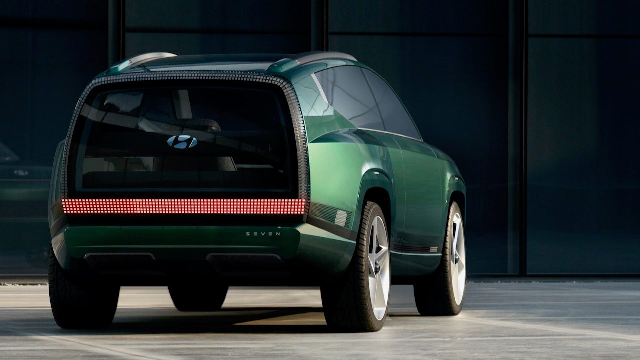 primer da auto show la 2021 large 48638 hyundaimotorunveilssevenconceptsegment bustingsuevfortheioniqbrand