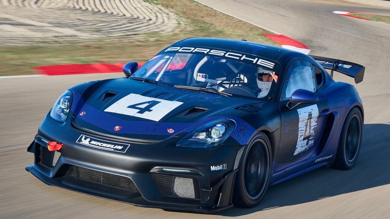 primer da auto show la 2021 porsche 718 cayman gt4 rs clubsport 2022 1280 05