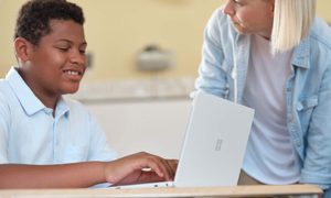 microsoft surface laptop se estudiantes