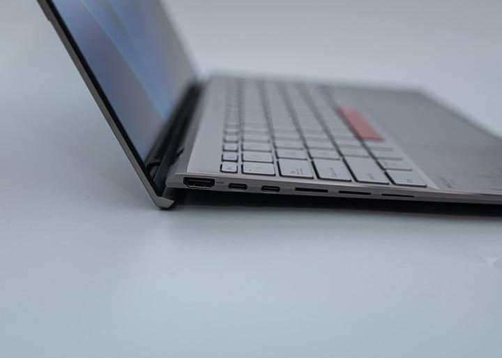 Una imagen de la Asus Zenbook 14X OLED Space Edition