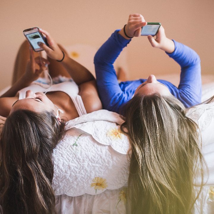 Adolescentes con Instagram