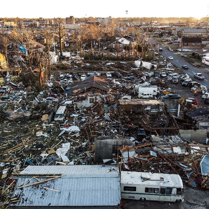 Vista área de los tornados de Kentucky de diciembre de 2021