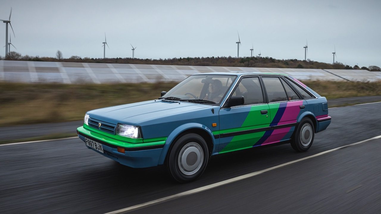 nissan electrifica compacto 35 anos newbird 7 jpg