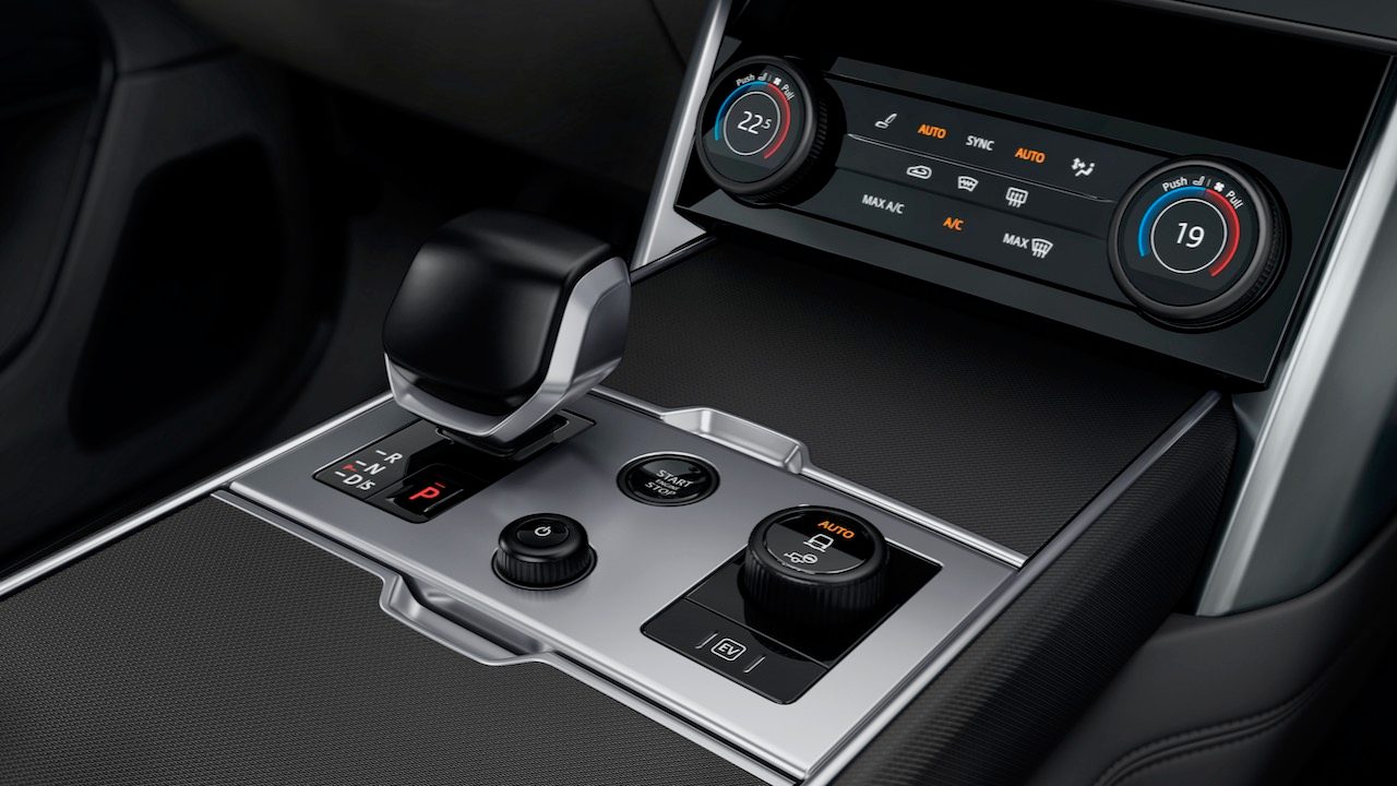 range rover sv 2023 rr 23my swb intrepid 171221 007 small