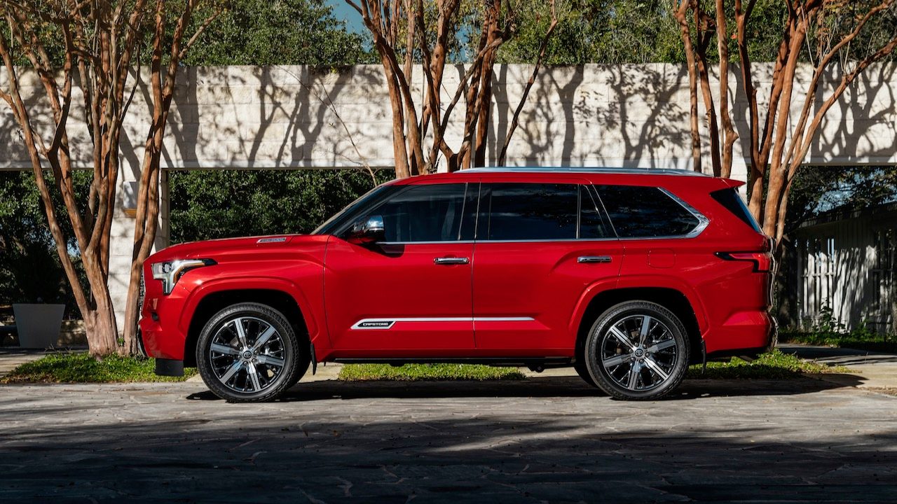 toyota sequoia 2023 capstone 001