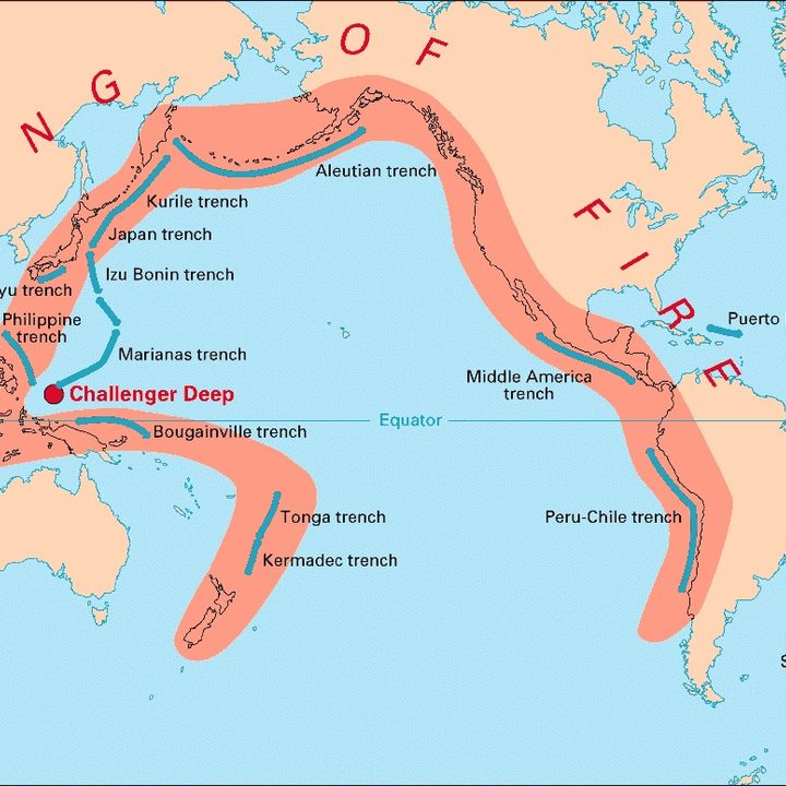Un mapa describe la ubicación del Cinturón de Fuego del Pacífico