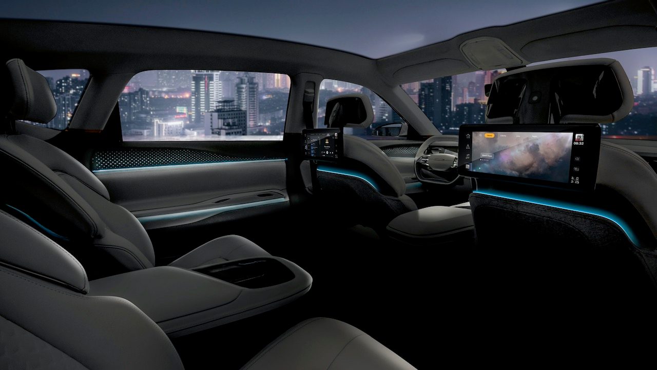 chrysler airflow concept ces2022 ambient lighting in the reveals itself direct lines  adding modernity and syncs to mood of i