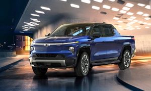 Ford F-150 Lightning vs. Chevrolet Silverado EV