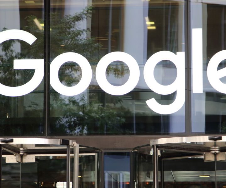 Google dará más semanas libres a los trabajadores que requieran cuidar de sus hijos o familiares adultos mayores.