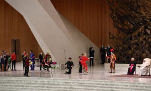 El papa Francisco durante la primera audiencia general de 2022