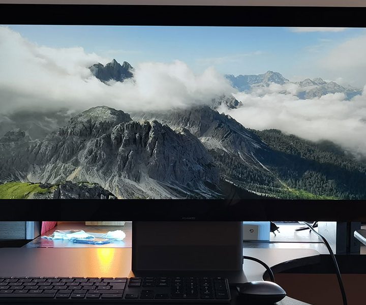 Conexión de la pantalla Huawei Mate Station X