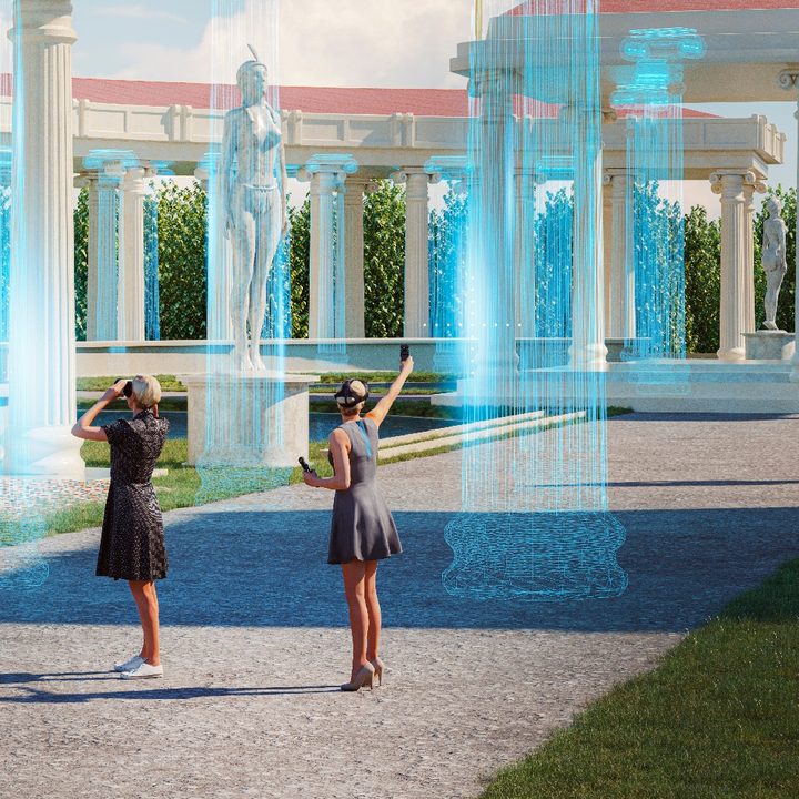 Un grupo de mujeres visitan un museo virtual con gafas de realidad virtual.