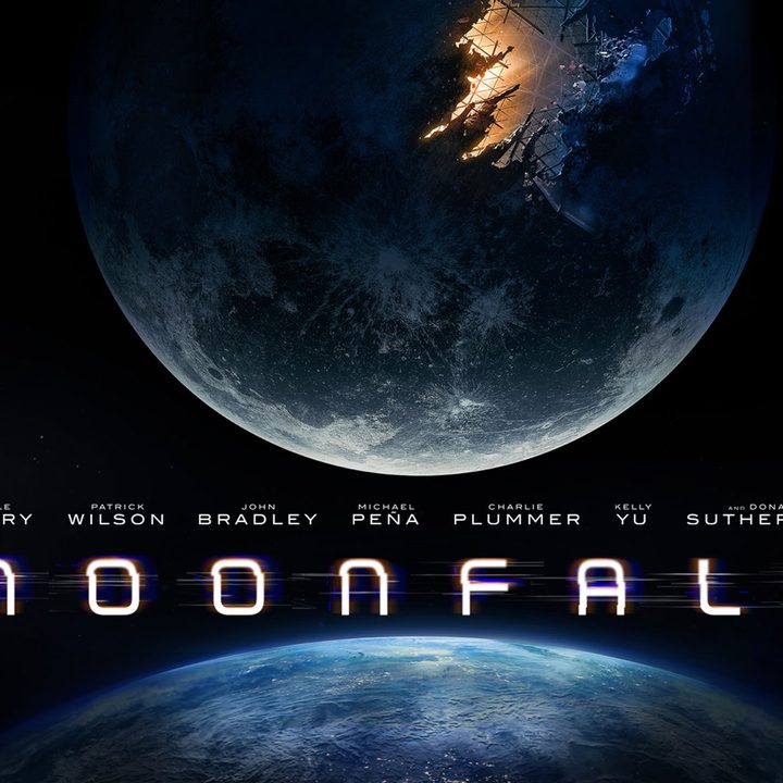 La imagen muestra una escena de la película Moonfall.