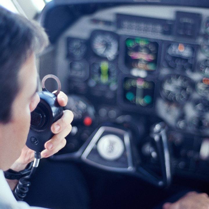 Un piloto de avión