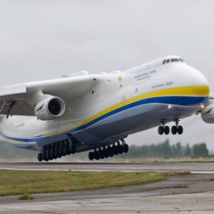 El AN-225, el avión más grande del mundo.