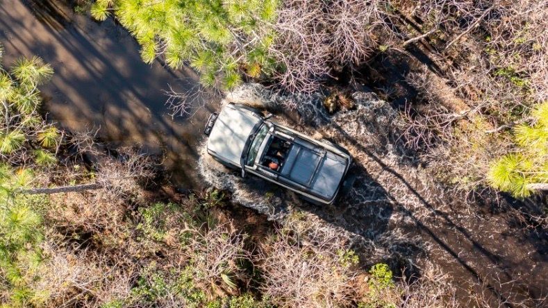 ford bronco everglades chicago 2022 desert sand 16