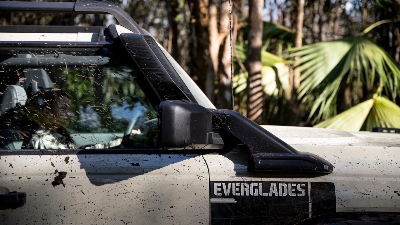 ford bronco everglades chicago 2022 desert sand 20