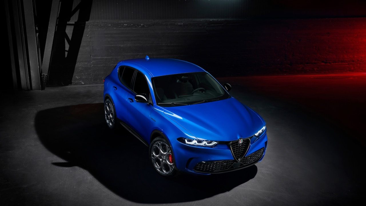 alfa romeo tonale opcion hibrida enchufable 2023 veloce european spec