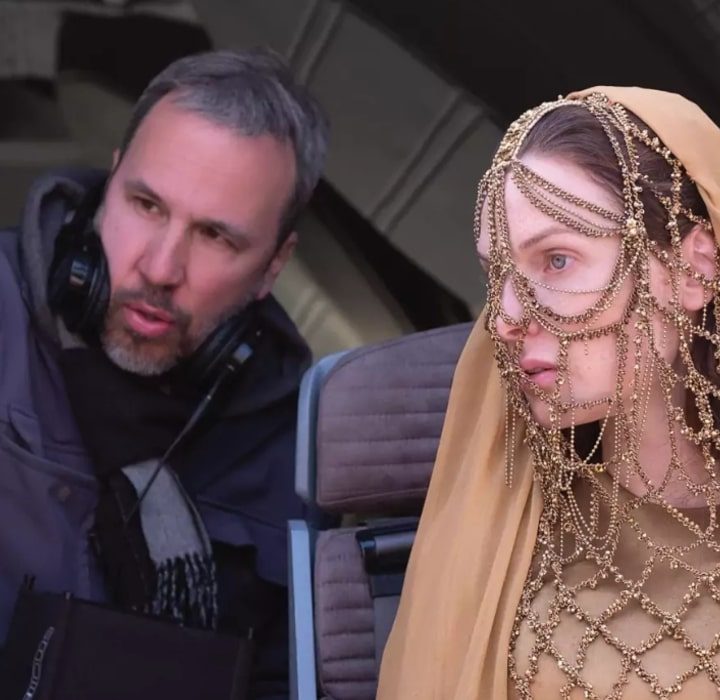 El director Denis Villeneuve en el rodaje de Dune.