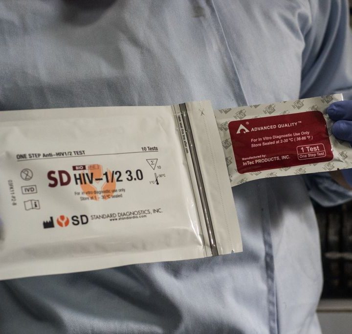 Detectan en Países Bajos una variante más virulenta del VIH.