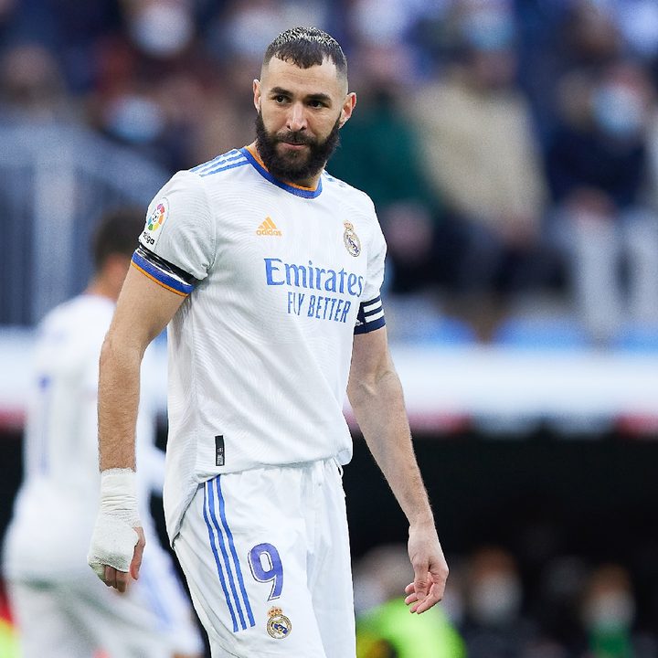 Karim Benzema podría volver a la titularidad del Real Madrid.