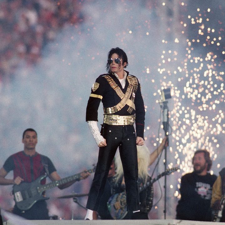 Michael Jackson actuando en el entretiempo del Super Bowl 1993.