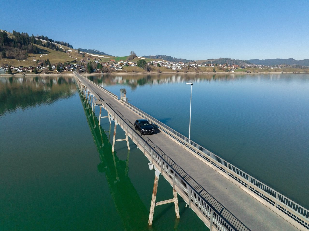alfa romeo stelvio giulia estrema rolls out new  limited edition and models