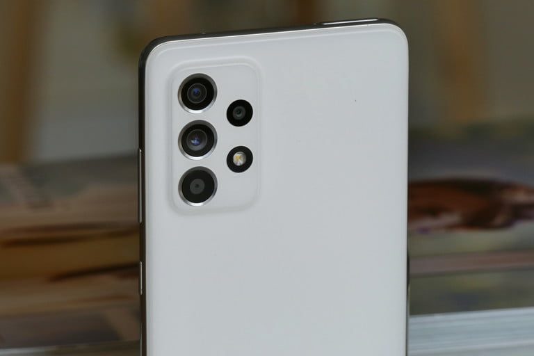 El módulo de la cámara trasera del Samsung Galaxy A52 5G