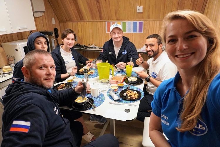 Candidatos a astronautas de la NASA están “varados” en Rusia