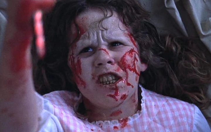 Mejores películas de terror en Netflix – Linda Blair en The Exosrcist (1973).