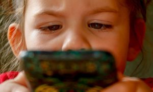 TikTok, bajo la lupa por posibles efectos en niños y adolescentes