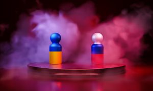 Peones de ajedrez con las banderas de Ucrania y Rusia