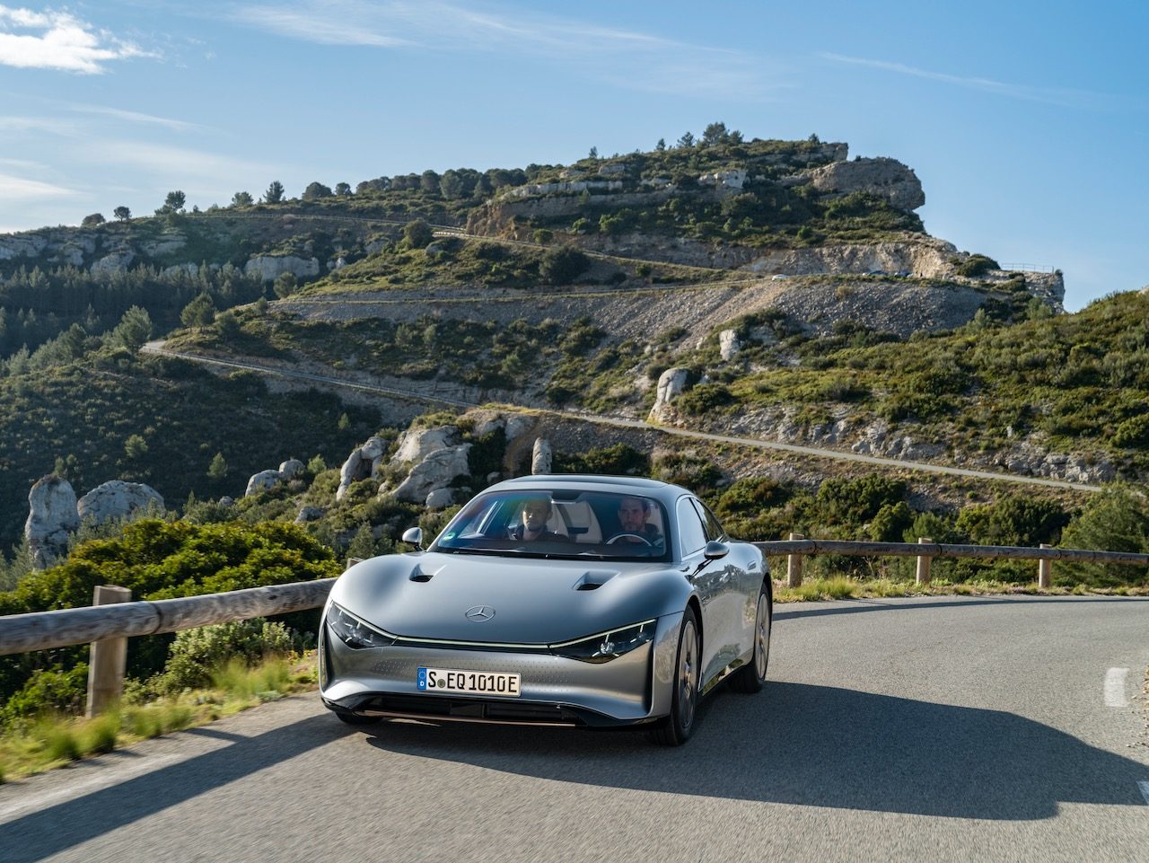 mercedes benz vision eqxx 621 millas carga