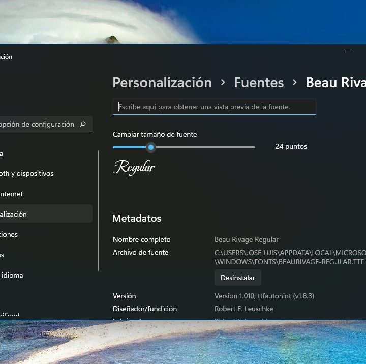 Opción para desinstalar Fuentes en Windows 11.