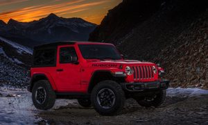 cinco autos nuevos mayor sobreprecio eeuu jeep wrangler 2018 1280 03