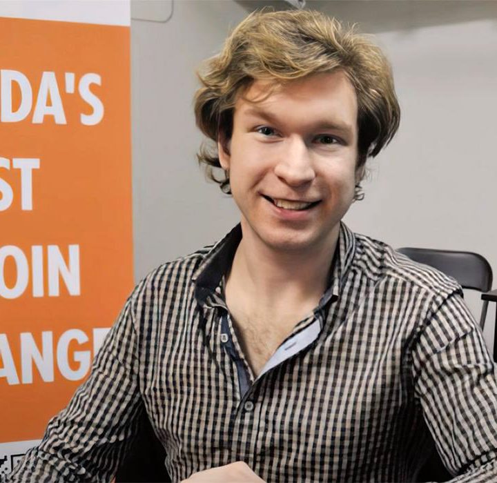 Fotograma de Trust No One: The Hunt for the Crypto King, uno de los mejores documentales en Netflix.