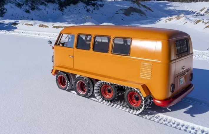 combi vwt1 half track fox captura web 31 5 2022 11287 mundo sputniknews com