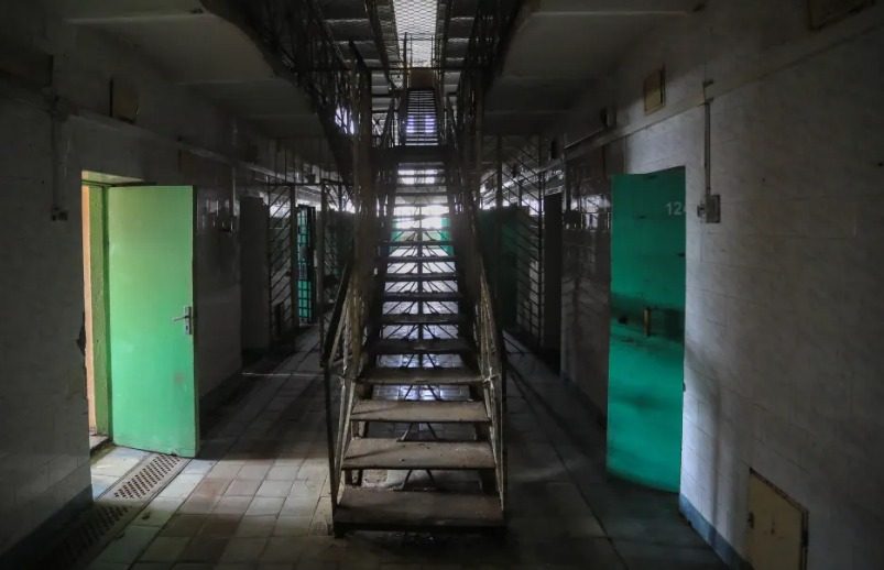 prision nazi lukiskes vilna lituania stranger things captura web 14 7 2022 163210 www thesun co uk